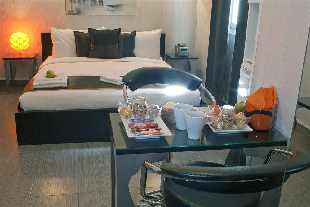 Hostal Oxum Madrid Phòng bức ảnh