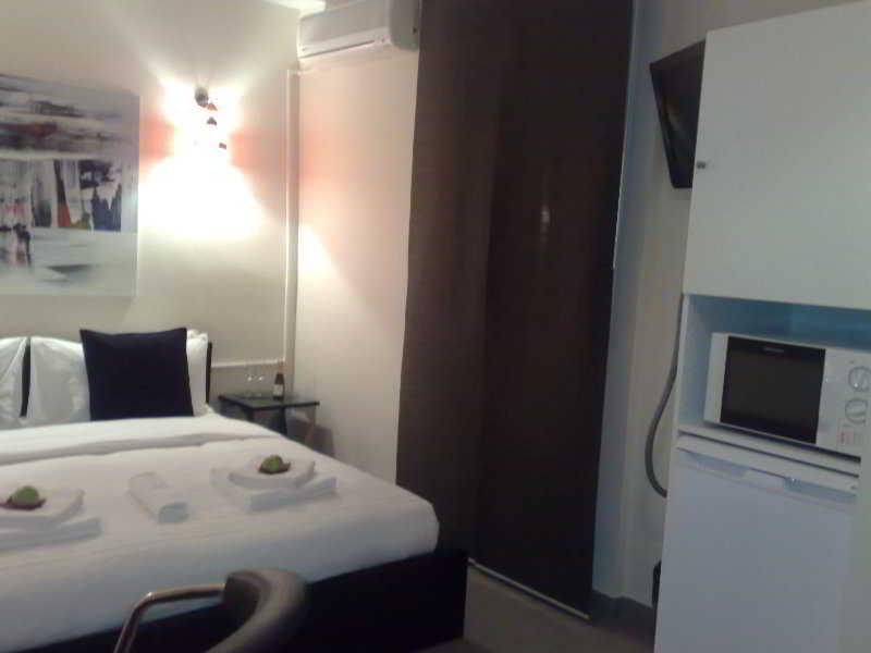 Hostal Oxum Madrid Phòng bức ảnh
