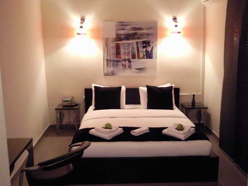 Hostal Oxum Madrid Phòng bức ảnh