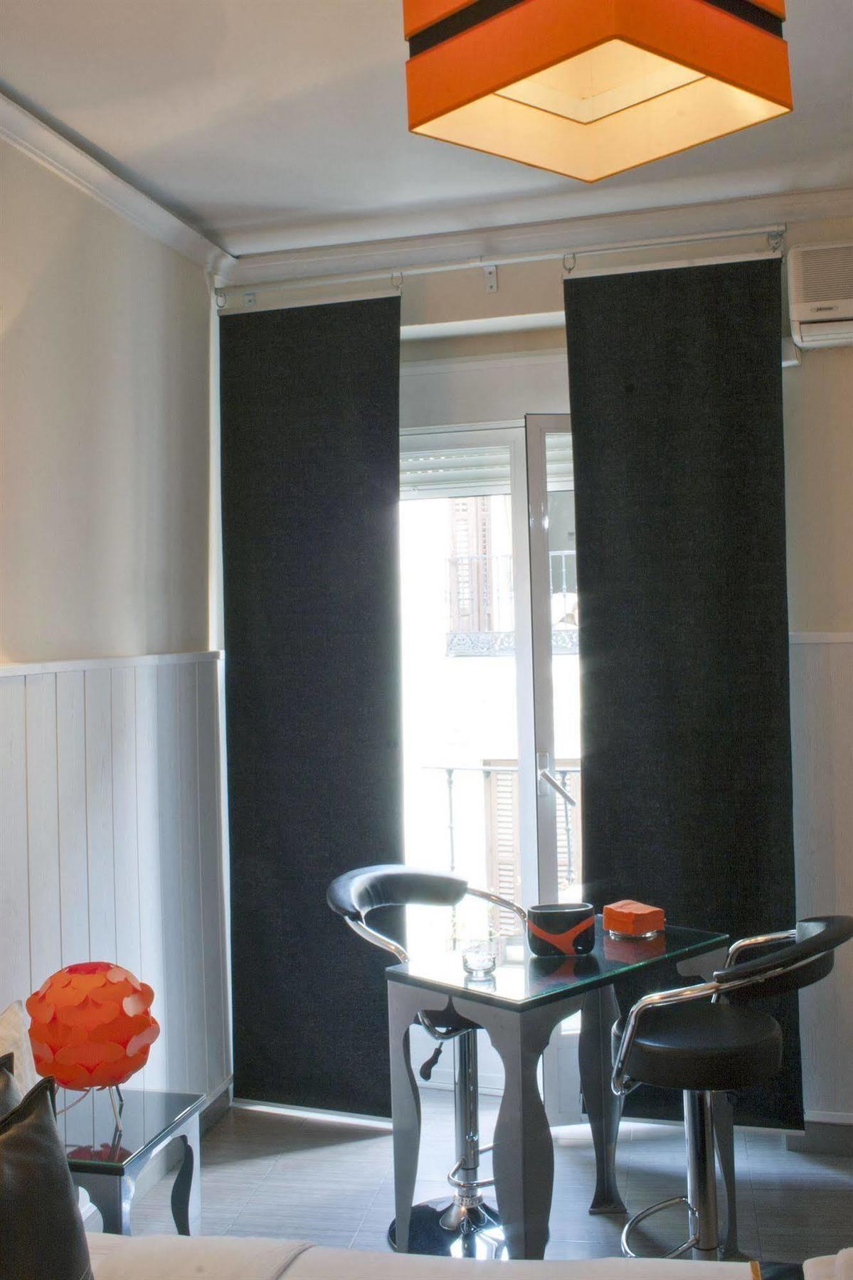 Hostal Oxum Madrid Ngoại thất bức ảnh